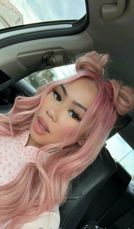 プリティオンリーファンズ ヌード 写真