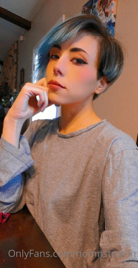 ゲイランジェリーOnlyFans セクシー裸 ギャラリー