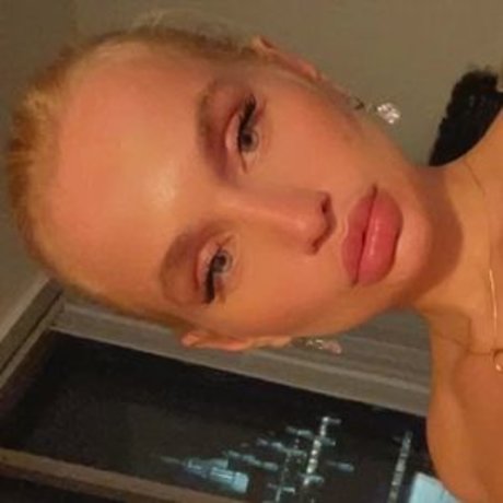 逆騎乗位 オンリーファンズ 無料xxx ギャラリー