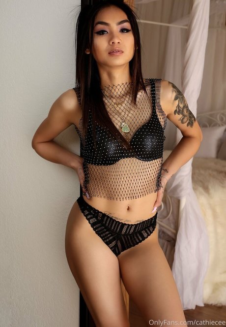 CathieCee トップ女優 画像