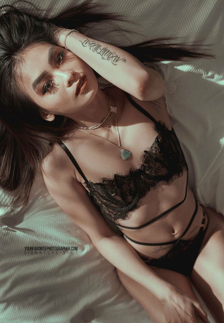 CathieCee 可愛い女優 ギャラリー