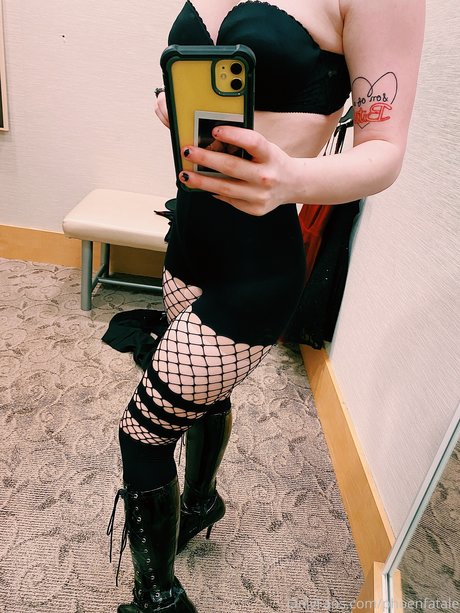 Phoenfatale アートスター 写真