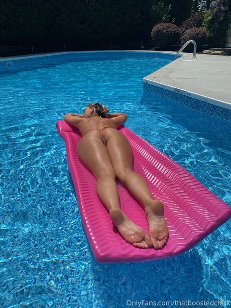 Thatboostedchick 美しい女優 写真