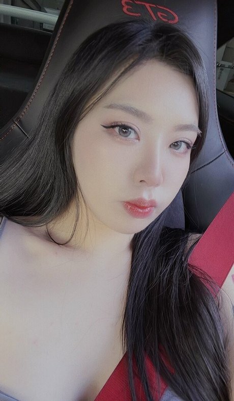 BBW フェイシャル OnlyFans アートポルノ ギャラリー