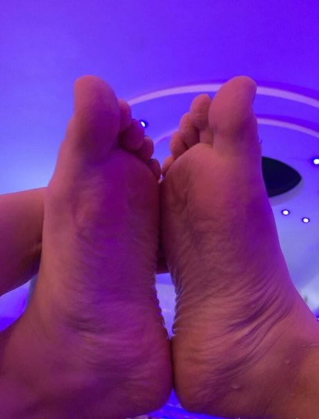 太った足のOnlyFans 無料xxx ギャラリー