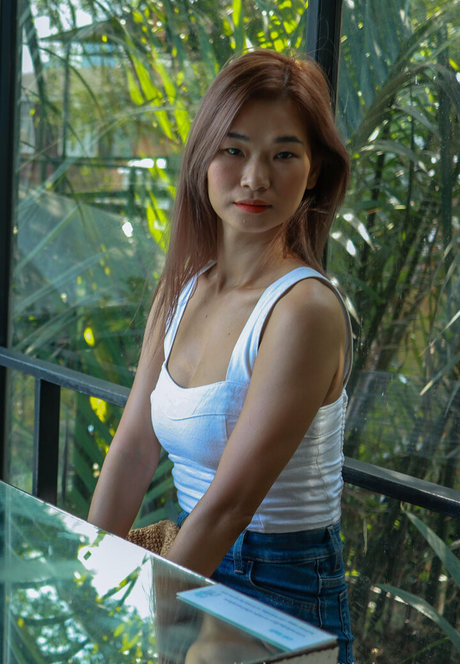 妊娠中のアジア人オンリーファンズ アートxxx 写真