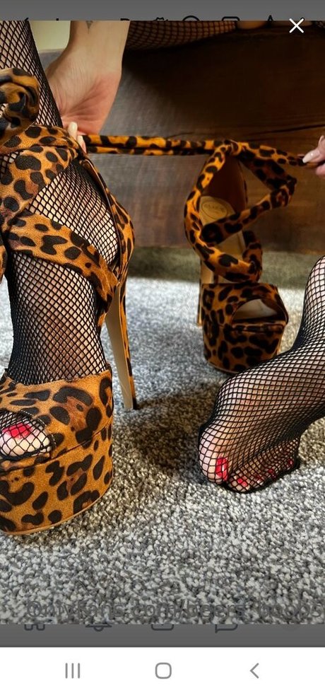 ゲイビデオ OnlyFans セクシーヌード 写真