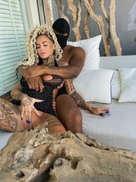 フェイシャルオンリーファンズ トップ 画像