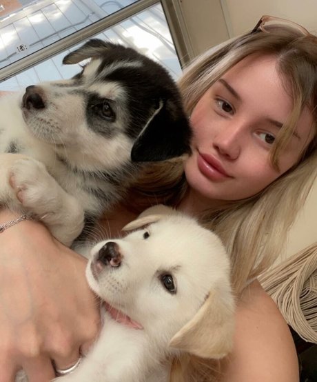 CyberAlina 独占スター 写真