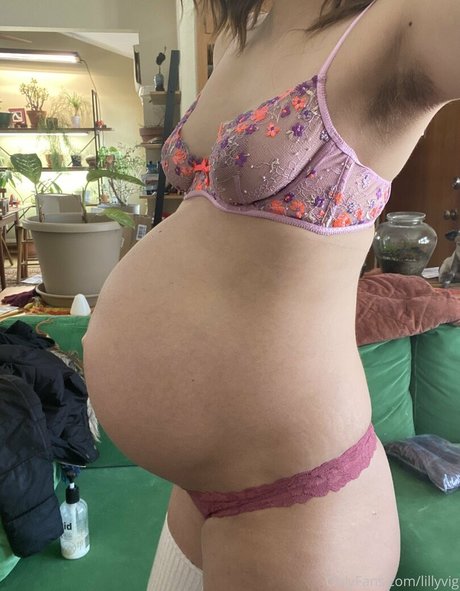 BBW TS オンリーファンズ ポルノグラフィック ギャラリー