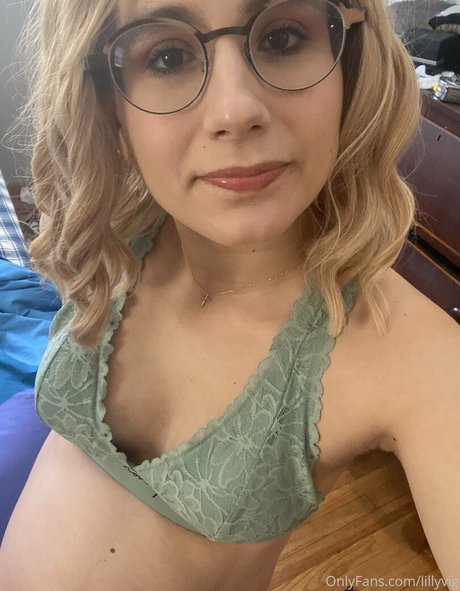 小人ヌードオンリーファンズ 美しい裸 画像