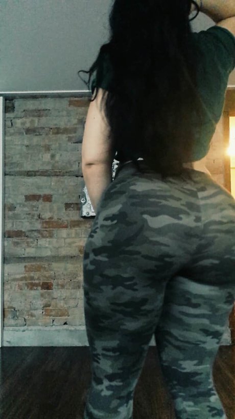 Anja Dee xxxポルノスター 画像