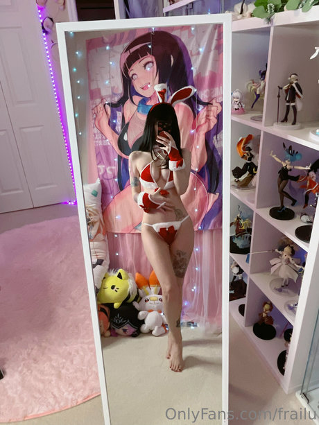 Frailu 無料モデル アーカイブ