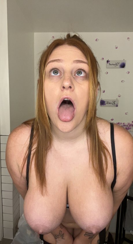 BBW TS オンリーファンズ アートポルノ 写真