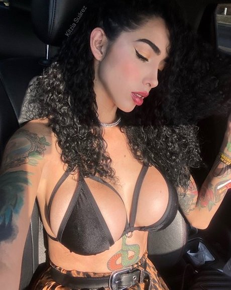 Kitzia Suarez 完璧なモデル 画像