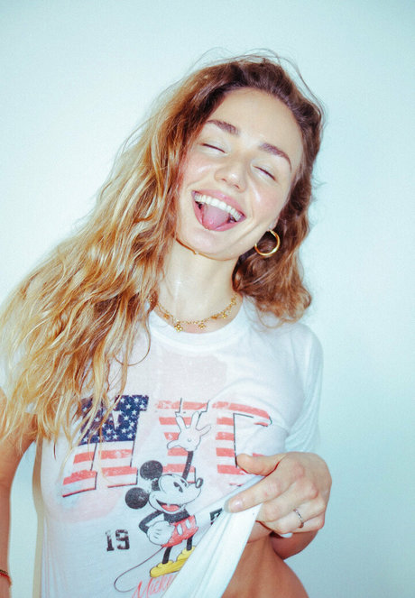 赤毛の熟女オンリーファンズ 無料ポルノ 写真