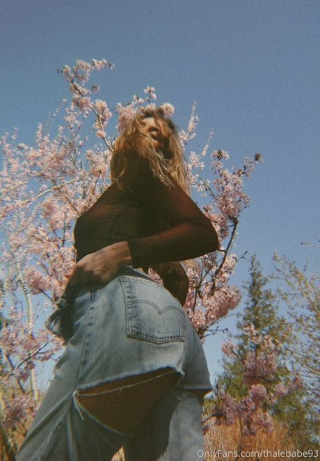 巨乳義母OnlyFans 無料 写真