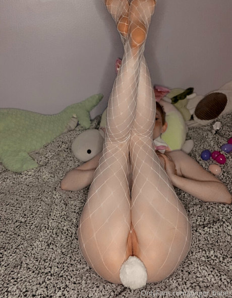 Aaliyah May ヌード女優 写真