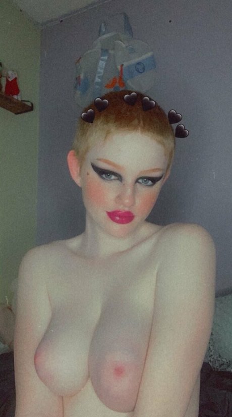 Aaliyah May セックス女優 画像