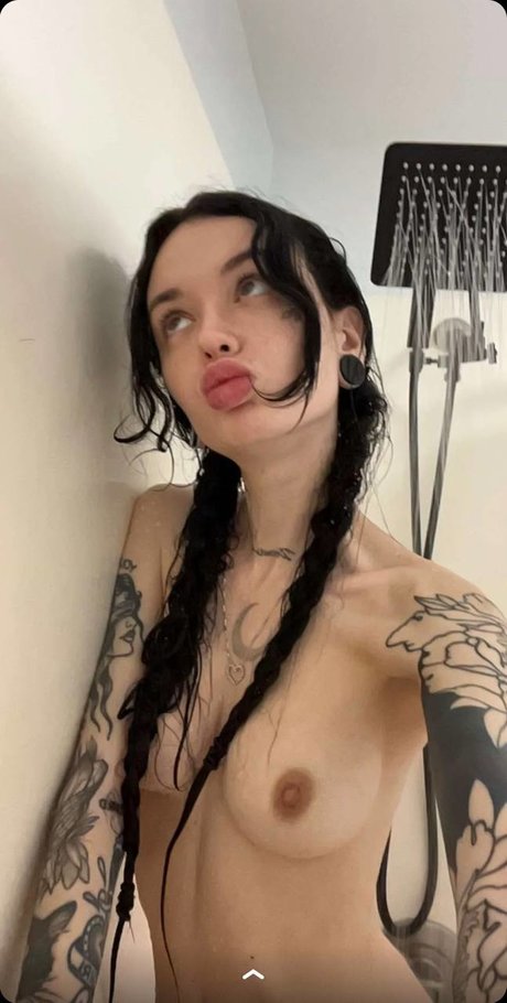 Stormy Summers ヌードモデル 画像