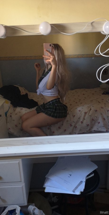 黒人フェムボーイオンリーファンズ 裸 写真