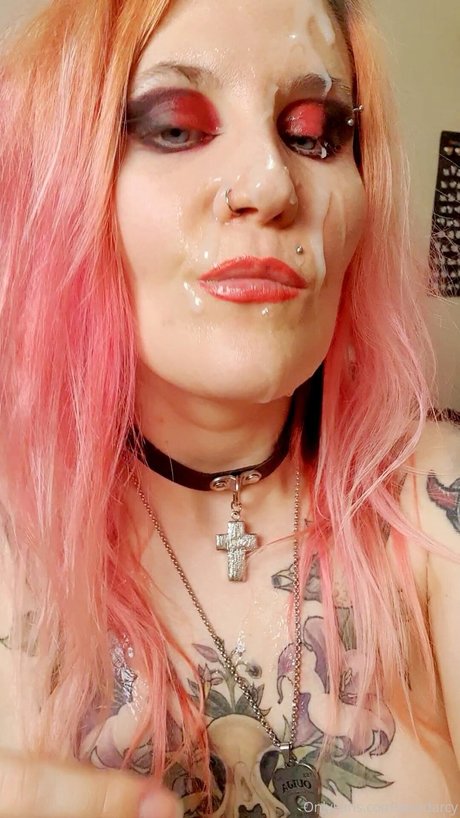 マイクロTバックOnlyFans ホット裸 写真