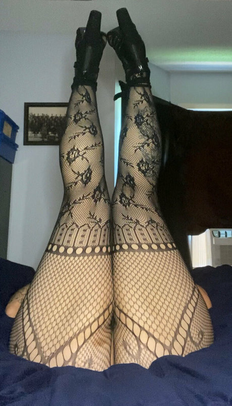 プリティオンリーファンズ セックス 写真