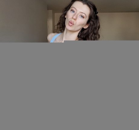 19歳のOnlyFans 無料 ギャラリー