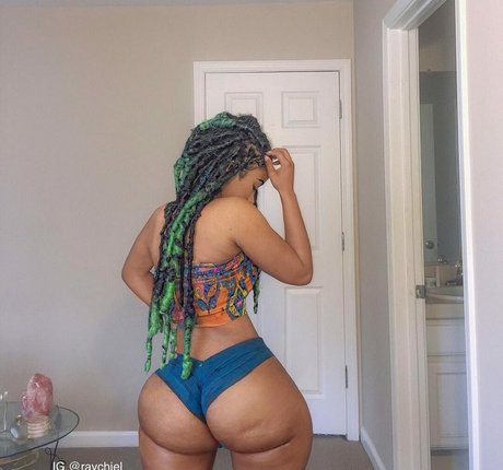 アンバー・オンリーファンズ セクシーxxx ギャラリー