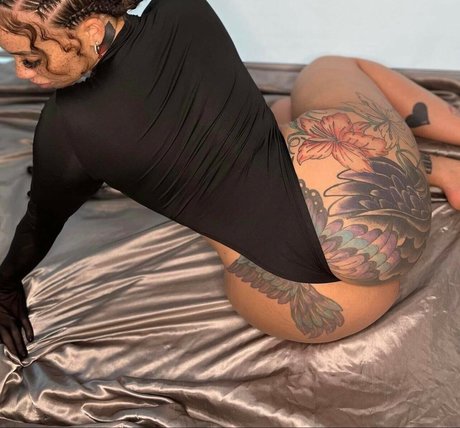 アジア人のティーンの足 オンリーファンズ 無料xxx 画像