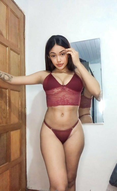 太った足のOnlyFans 美しいxxx 画像