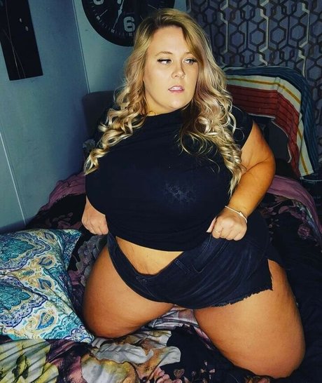 熟女乱交OnlyFans HD ギャラリー