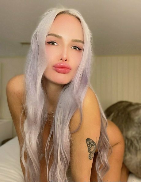 女性の筋肉オンリーファンズ ホット裸 ギャラリー