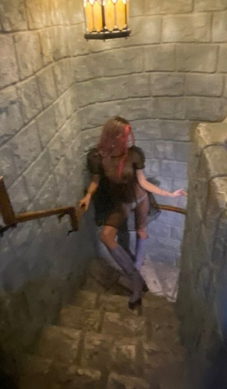 50歳以上のオンリーファンズ ホットセクシー 画像