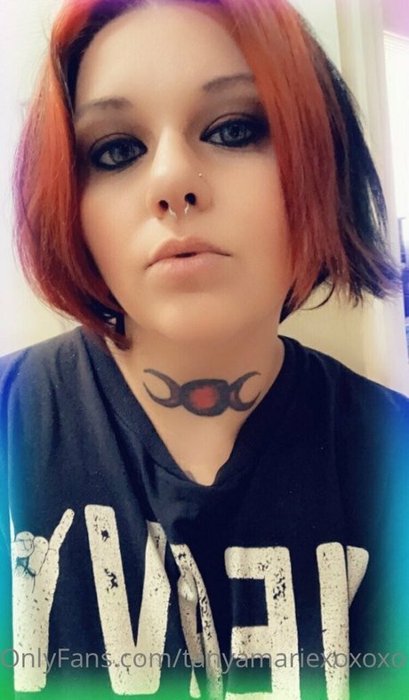 プリティオンリーファンズ 無料 写真