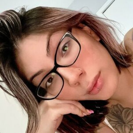 小人の裸OnlyFans 無料ヌード 写真