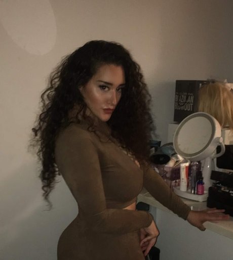 アジアンゴス オンリーファンズ 無料エロ 画像