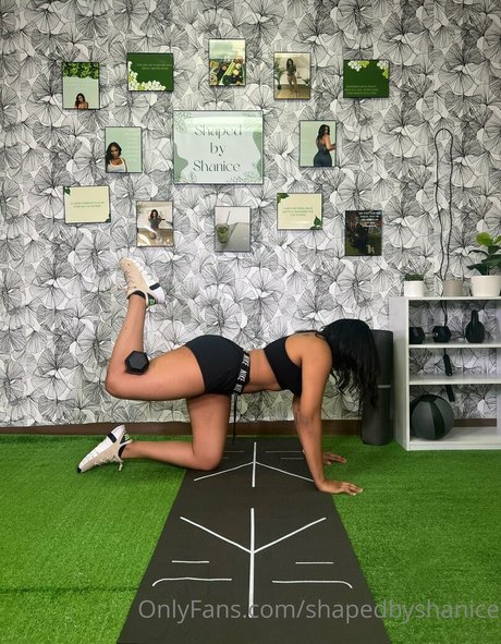 ハンズオンリーファン 無料ポルノ 写真