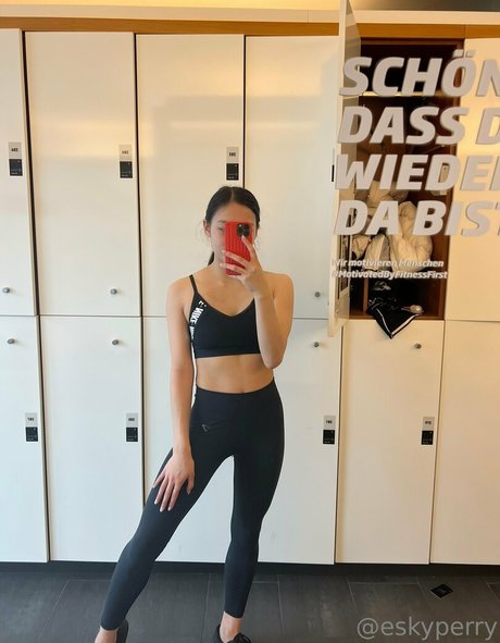 eskyperry HDポルノスター 画像