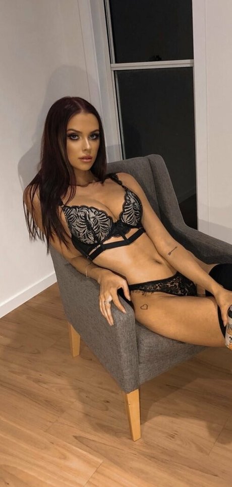 パウグプリンセスOnlyFans ホットセクシー ギャラリー