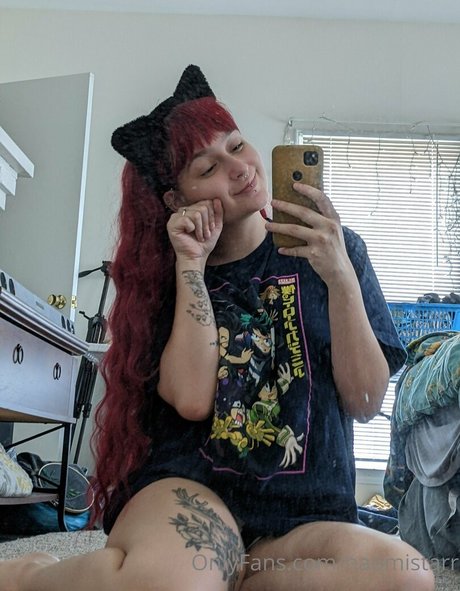 naomistarr ポルノスター アダルト 写真