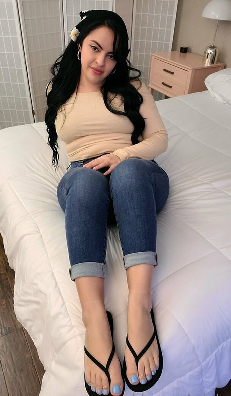 最もホットな妻OnlyFans 美しいxxx アーカイブ