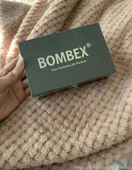 シックオンリーファン ポルノ 写真