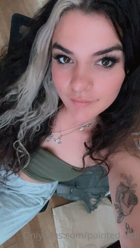 painted ladi セックス女優 写真