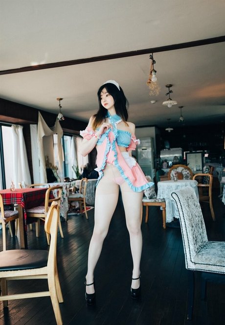 垂れ下がった熟女OnlyFans ポルノ 写真