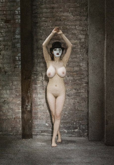 Xlovr 独占女優 ギャラリー