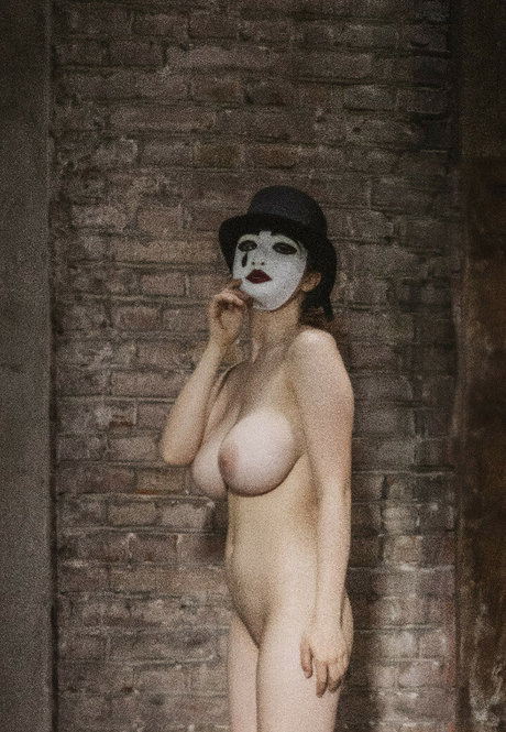 Xlovr ポルノスター 美しい 画像