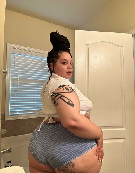 ジムガールズオンリーファンズ ポルノ 写真