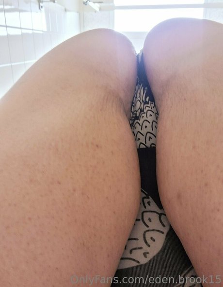 eden brook15 エロティック女優 写真