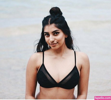 ヌード教師オンリーファンズ 素敵 画像